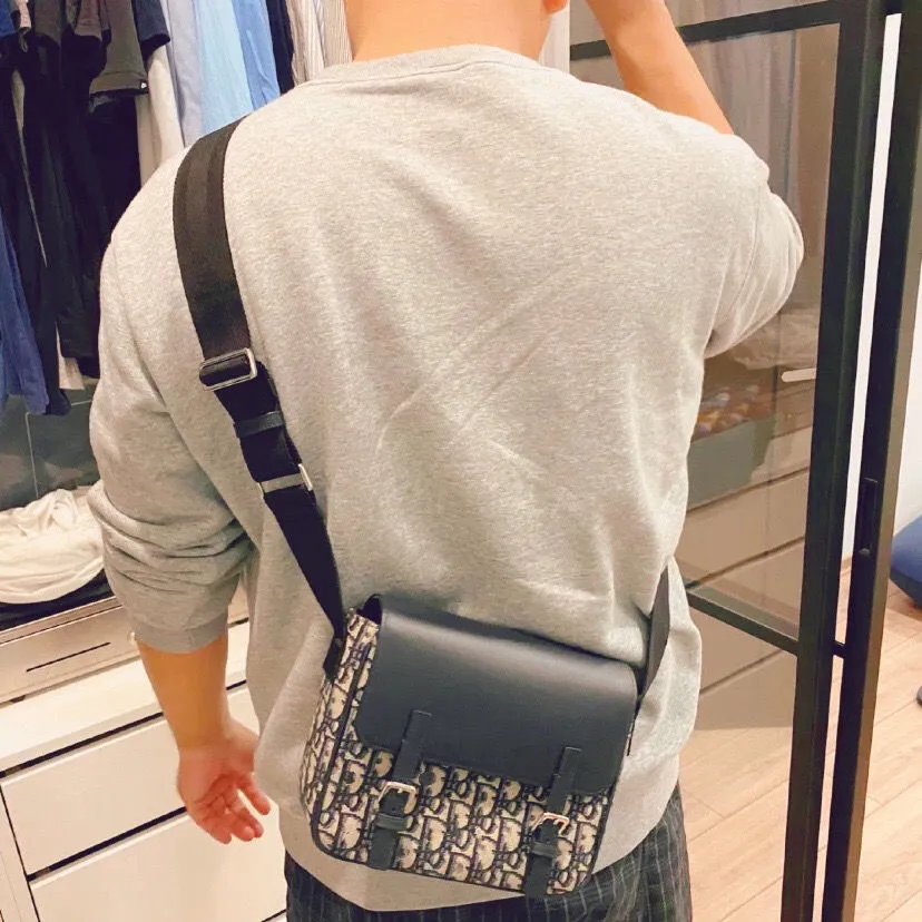New trendy men's sports messenger bag PD10042106