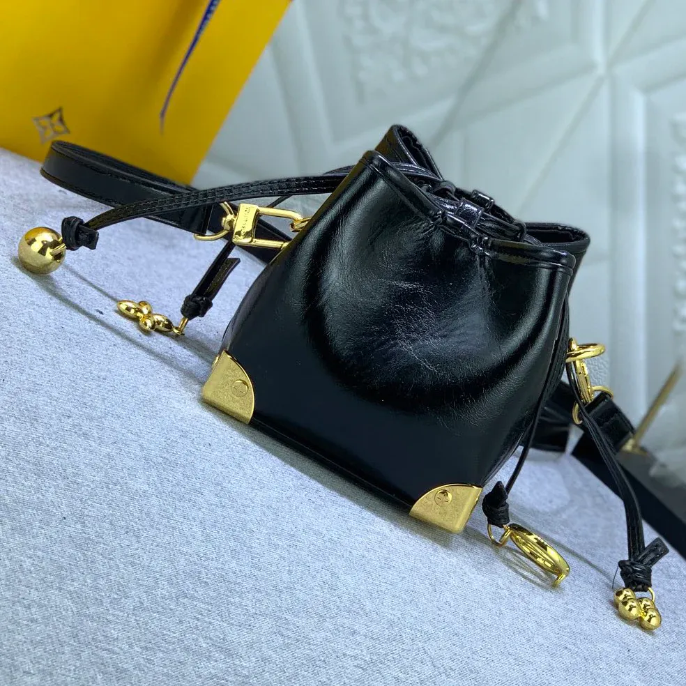 New Drawstring Bucket Bag