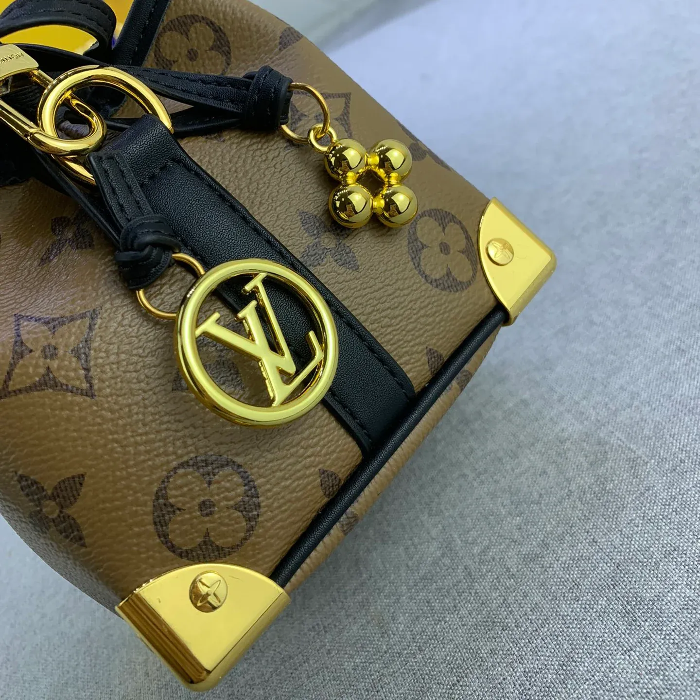 New Drawstring Bucket Bag