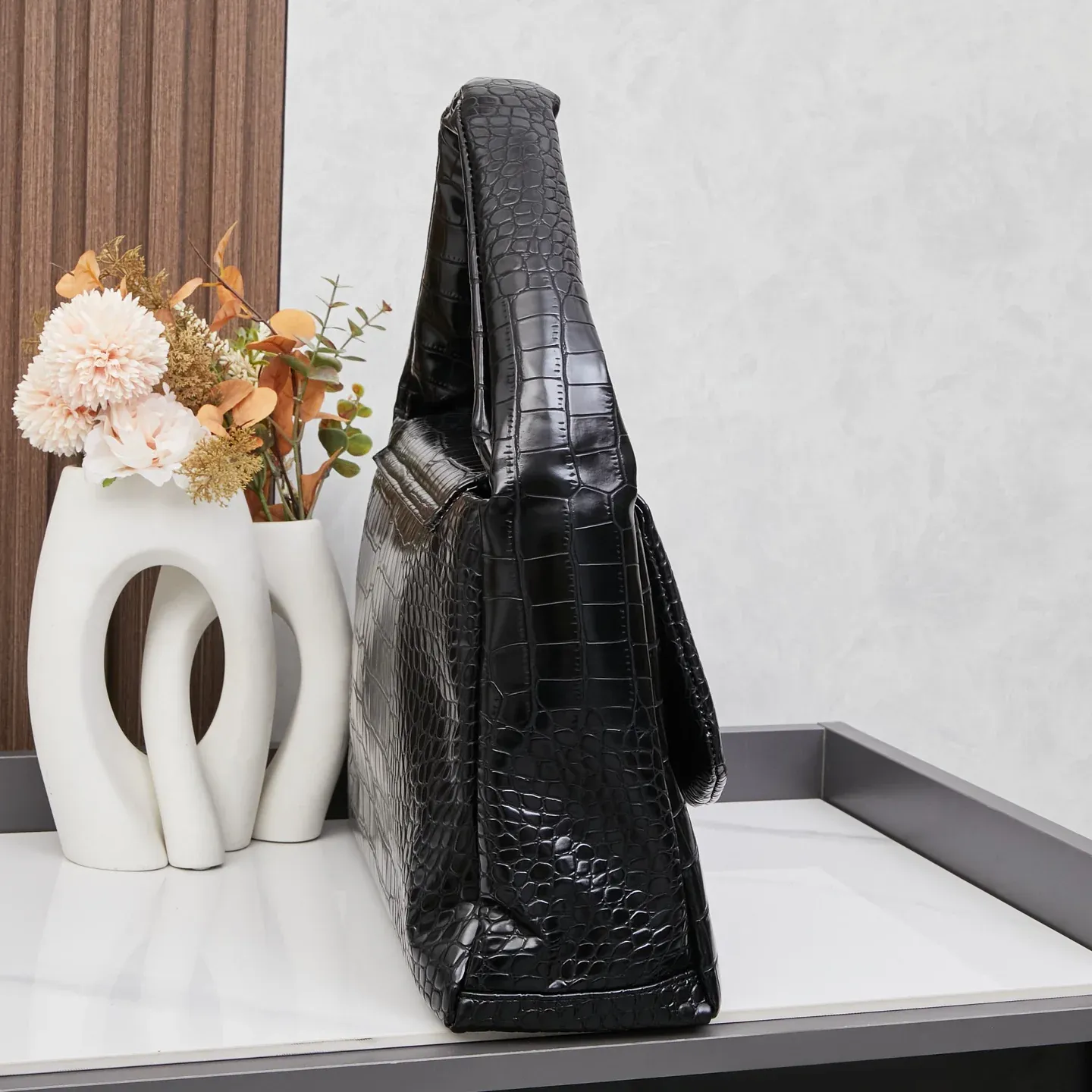 New MONACO shoulder bag