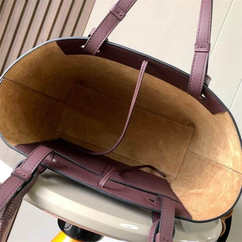 Anagram Medium Leather Tote Bag