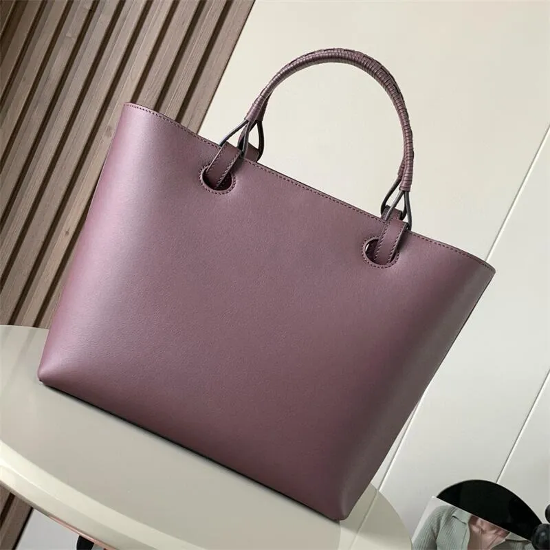 Anagram Medium Leather Tote Bag