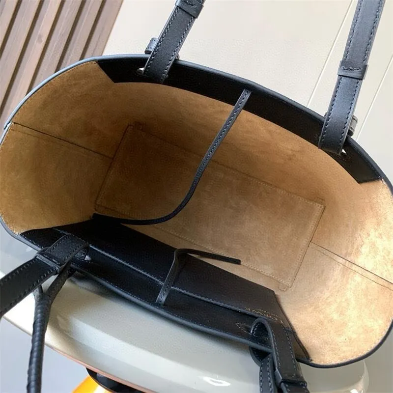 Anagram Medium Leather Tote Bag