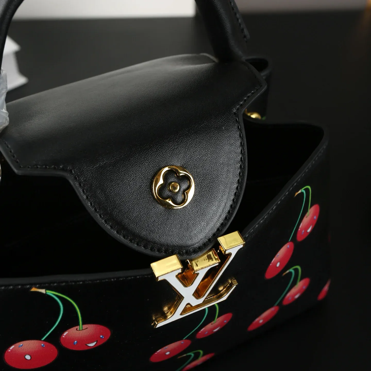 Cherry Kapusin Shoulder Bag