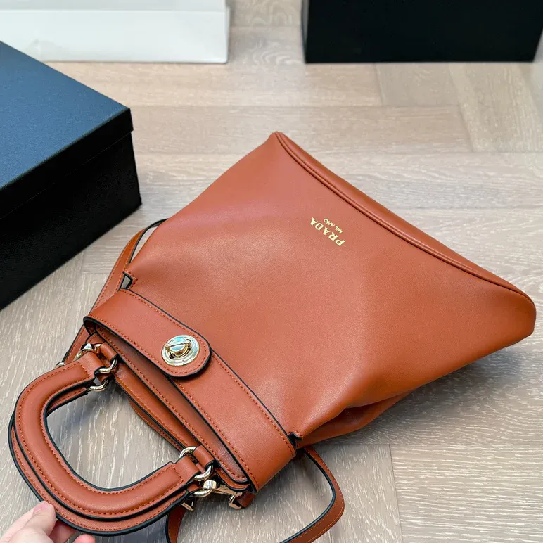 new fashion and versatile shopping bag