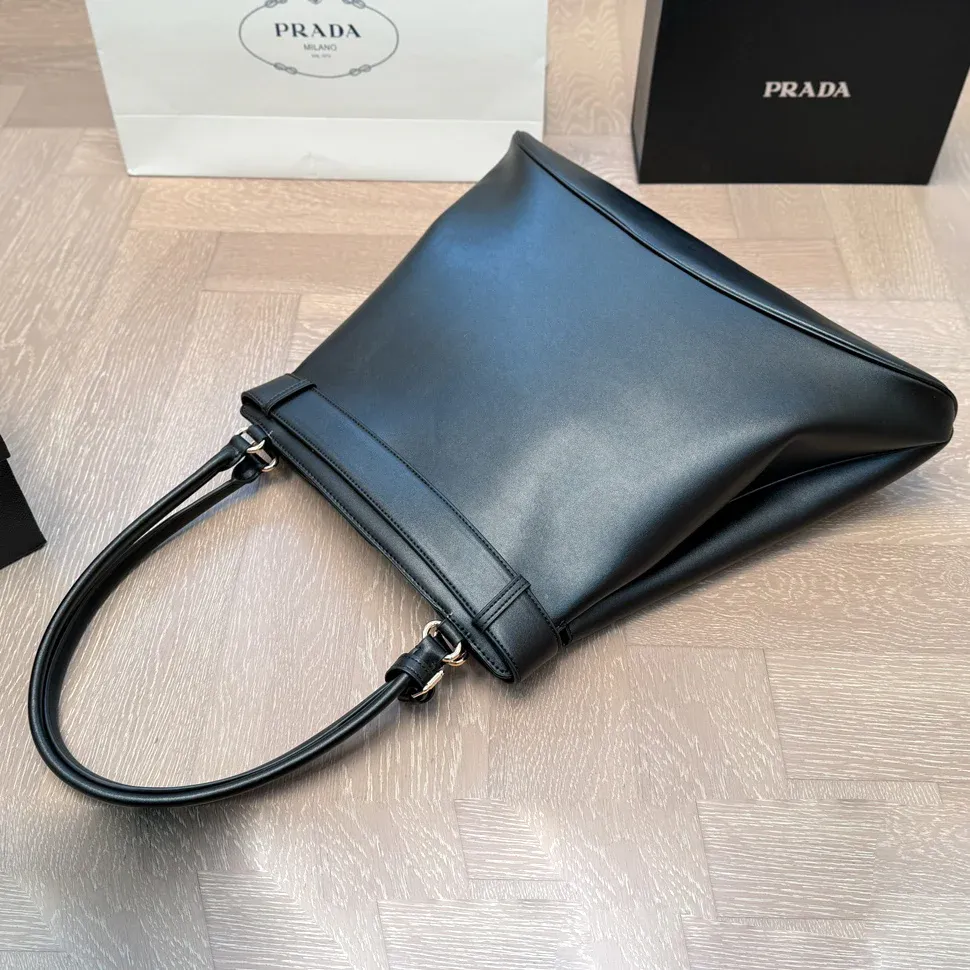 new fashion and versatile shopping bag