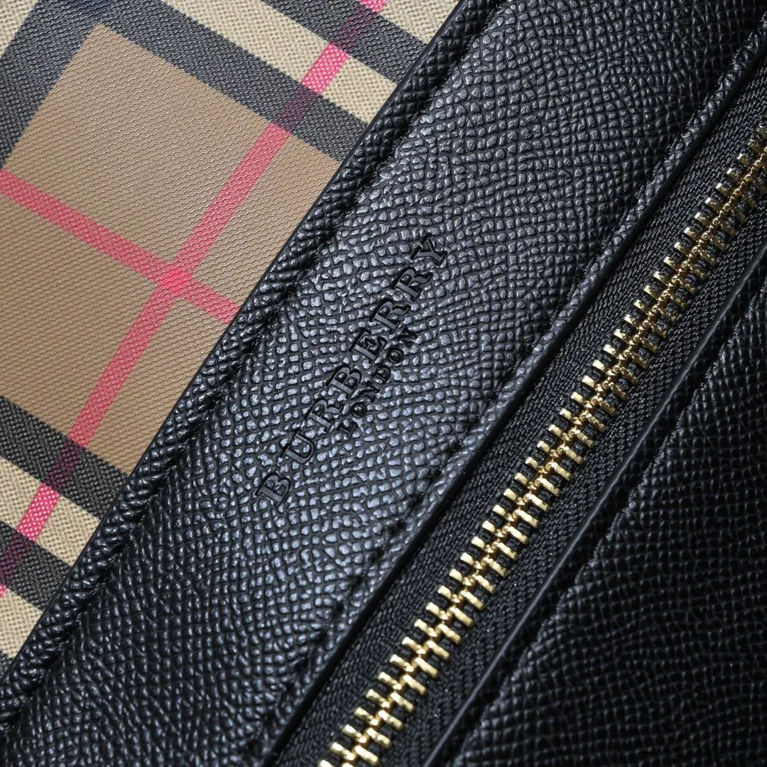 New embossed badge tote bag