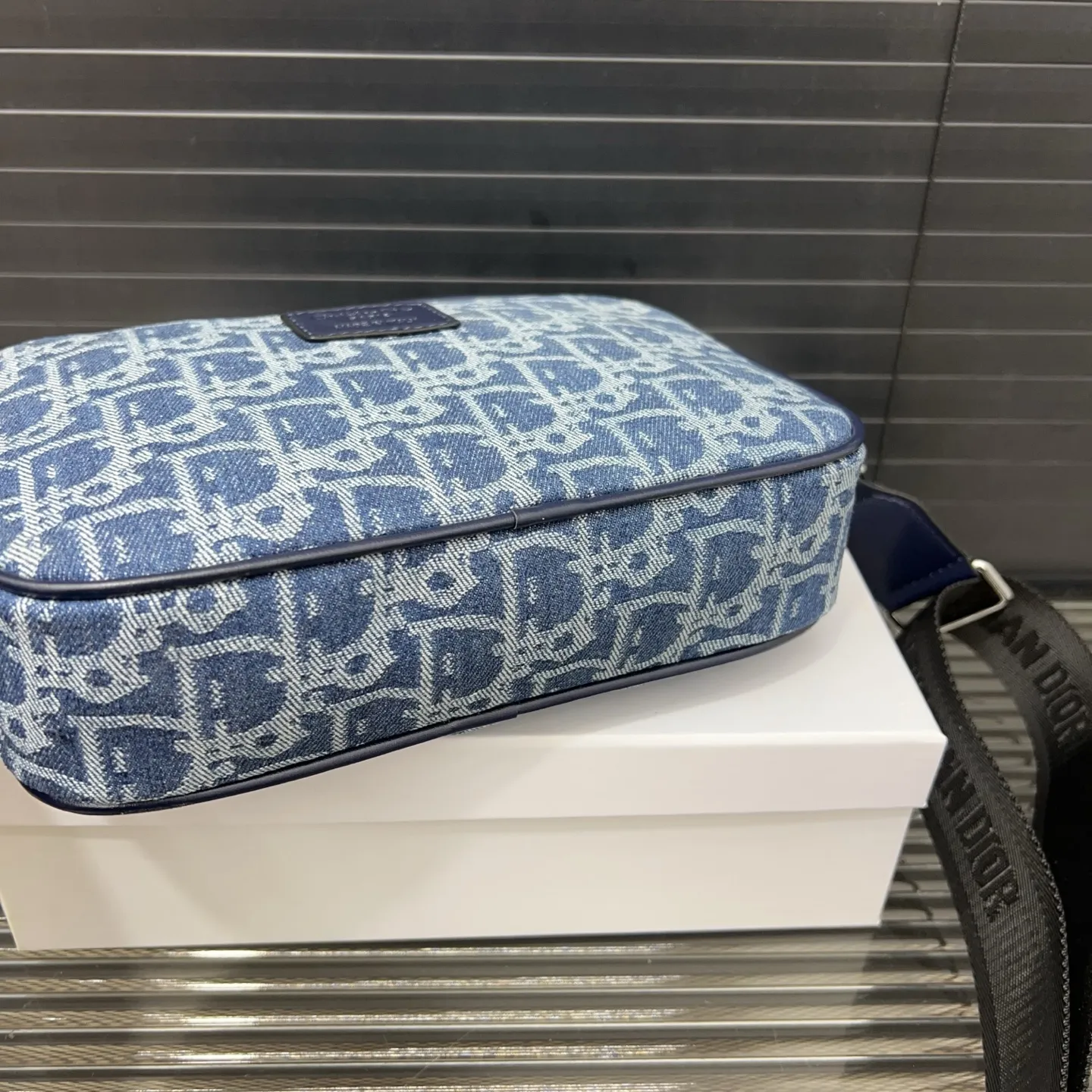 Fashion new men's bag