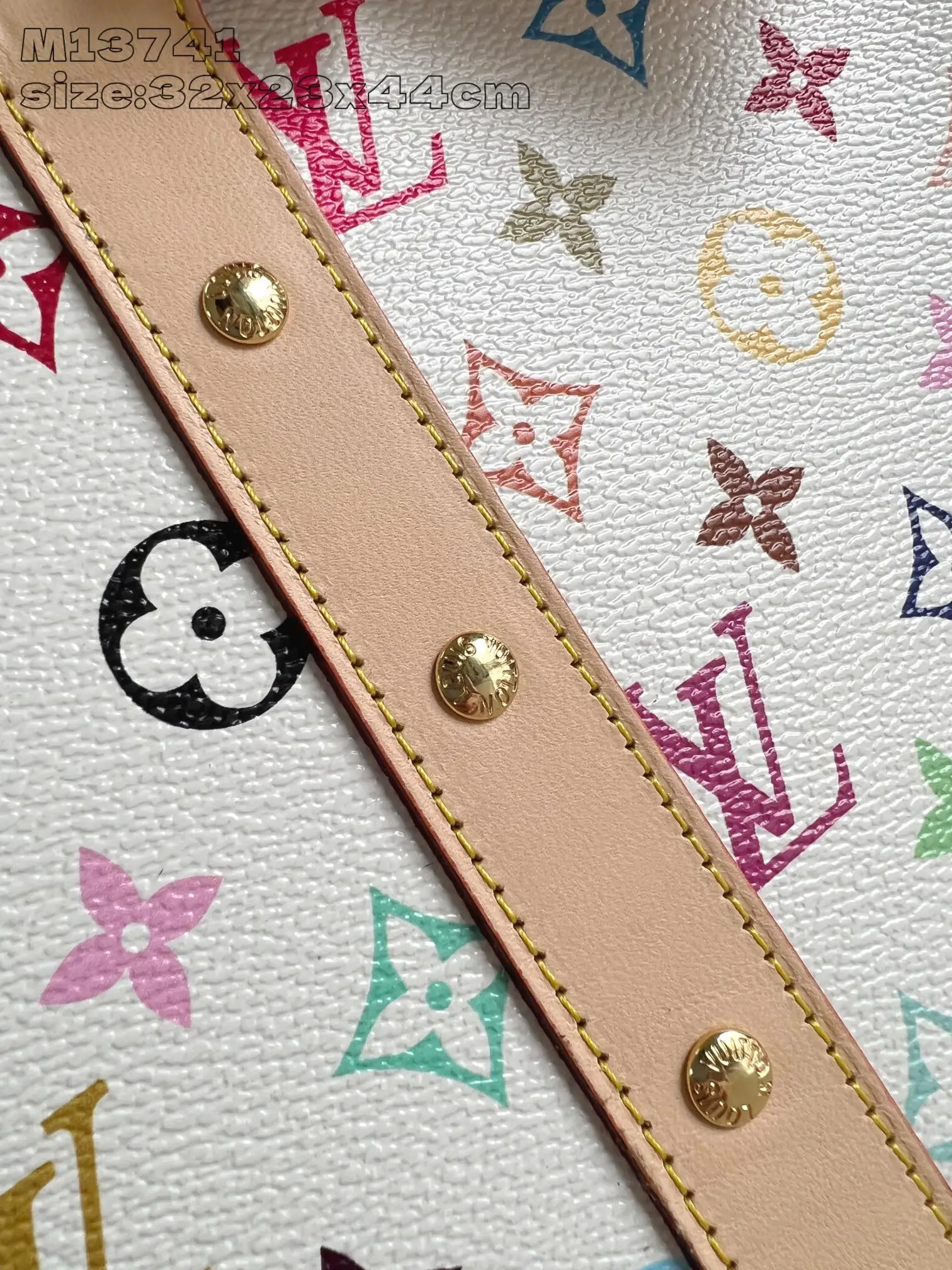 New White Color Breathable Pet Bag