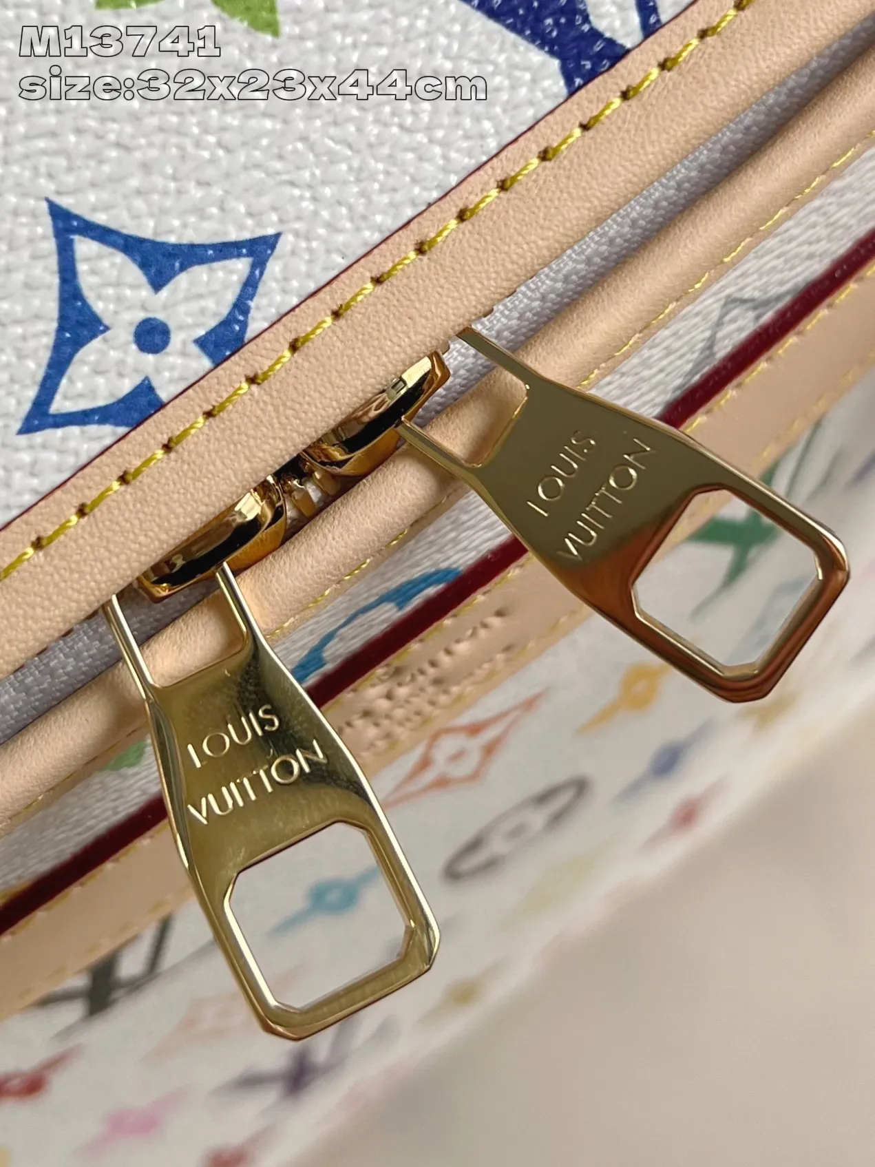 New White Color Breathable Pet Bag