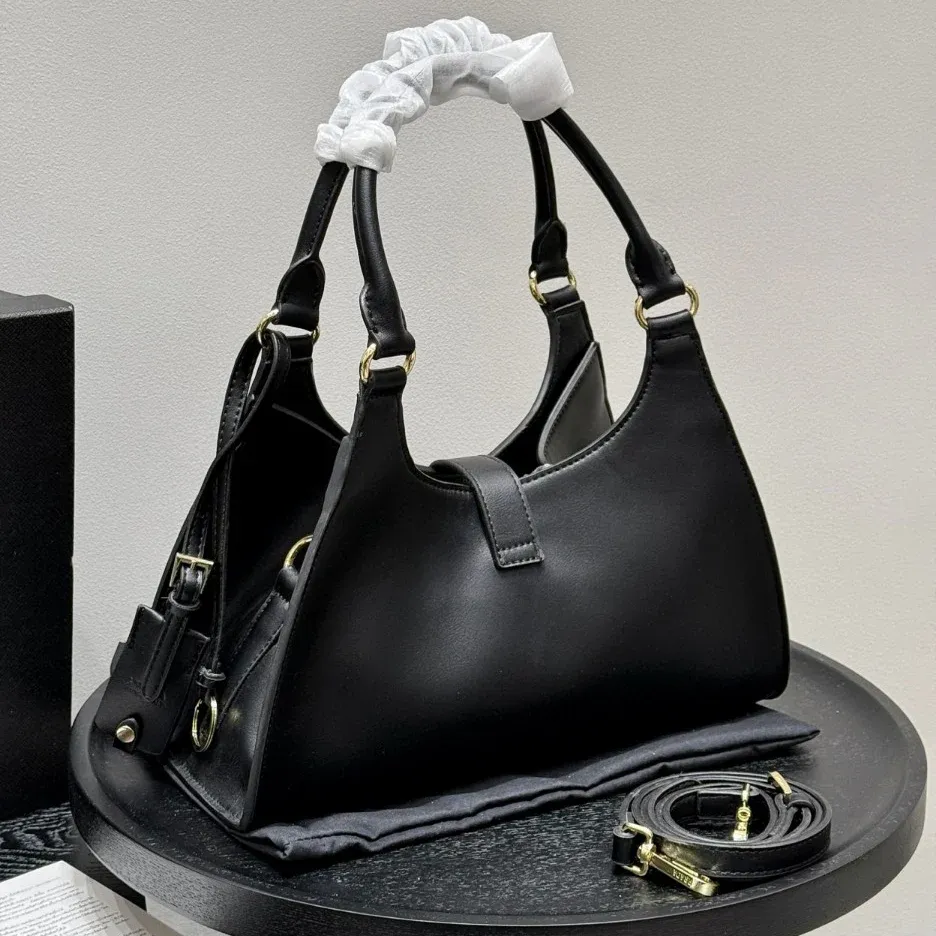 High quality versatile casual crossbody bag