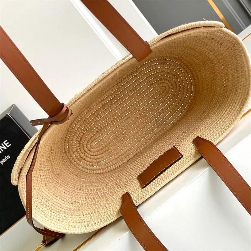 Classic Logo Panier Small Braided Triomphe In Raffia