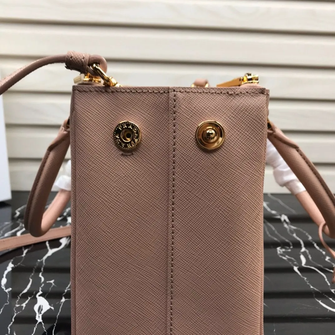 Medium Shoulder Bag Naked Pink