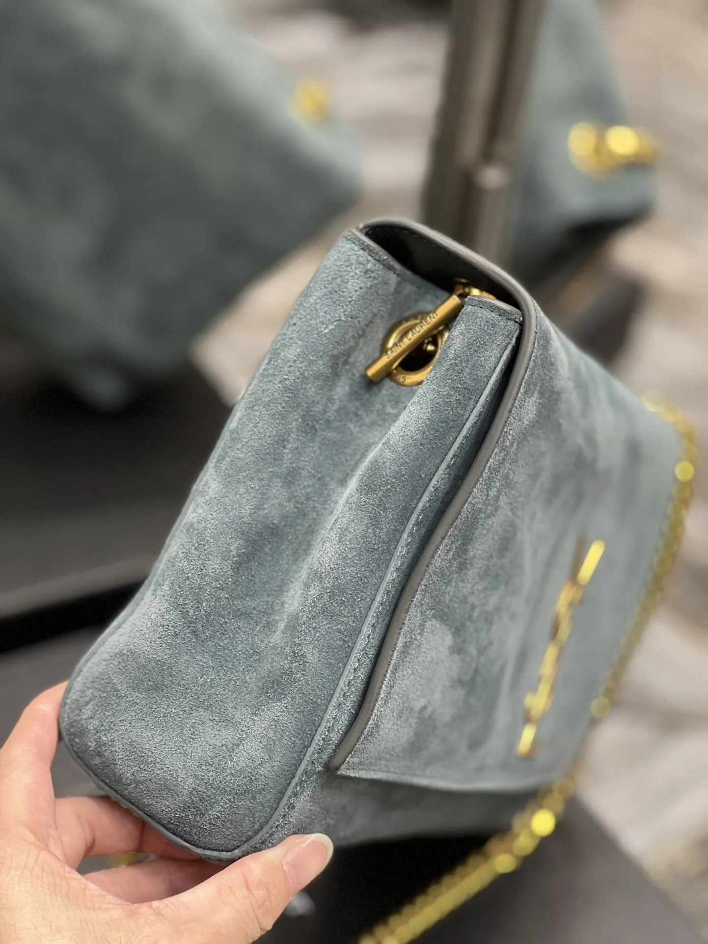 Medium Reversible Chain Bag In Suede With Gold Hardware For Women