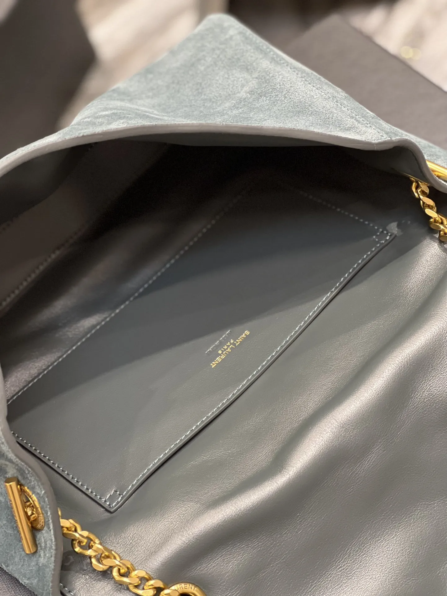 Medium Reversible Chain Bag In Suede With Gold Hardware For Women