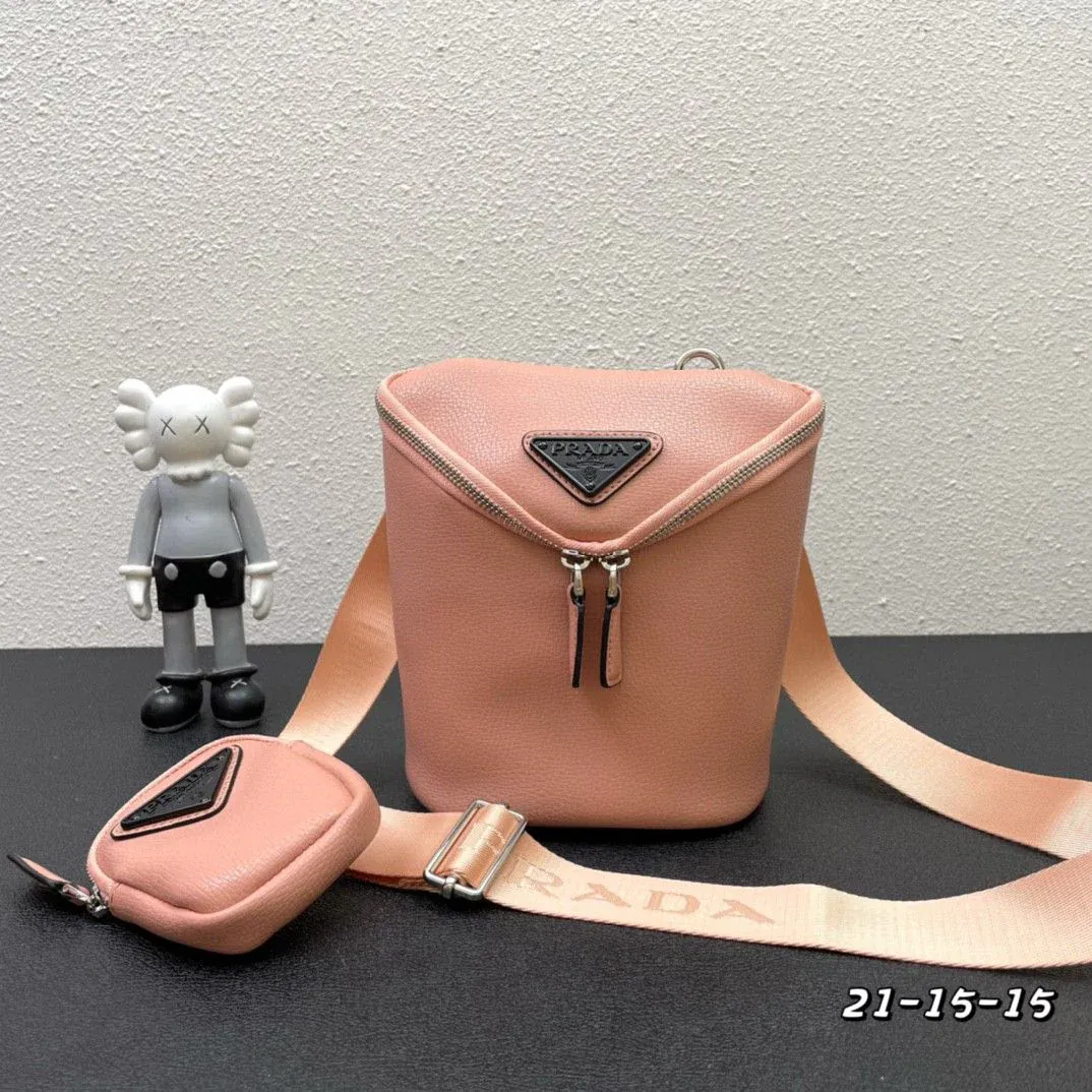 Three-in-one new shoulder bag