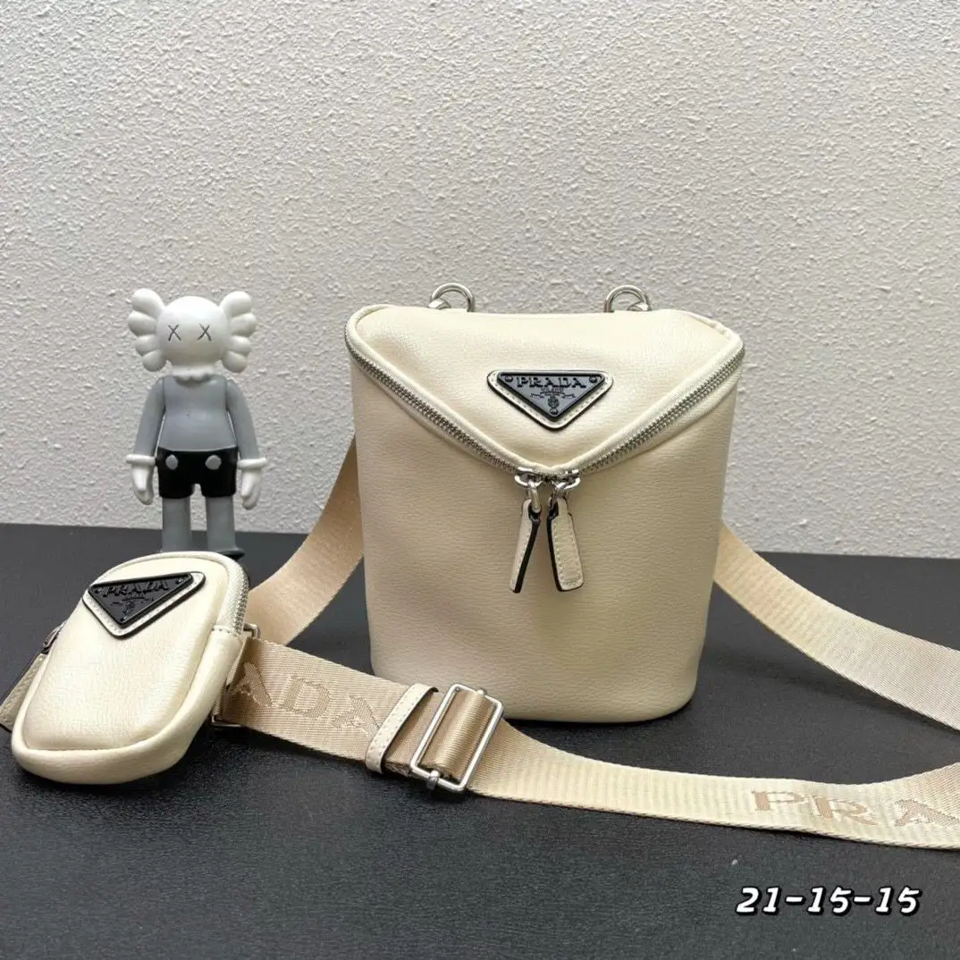 Three-in-one new shoulder bag