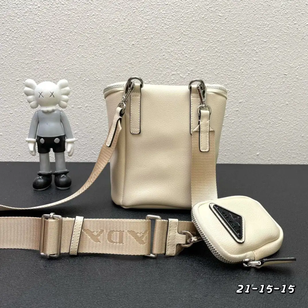 Three-in-one new shoulder bag