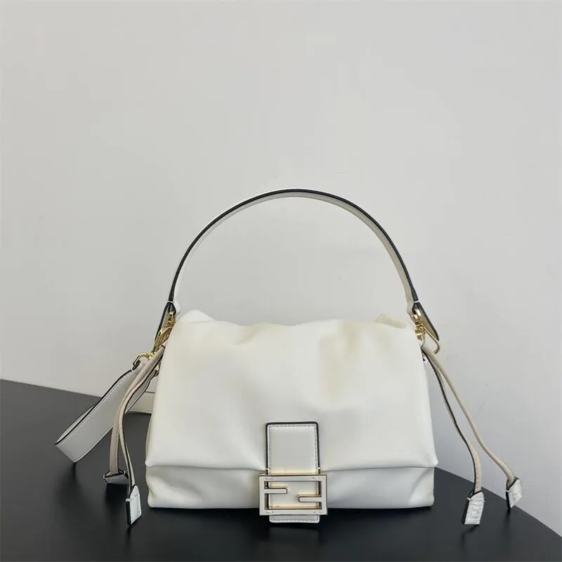 Medium Leather Handbag