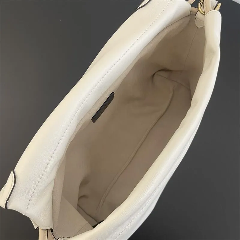 Medium Leather Handbag