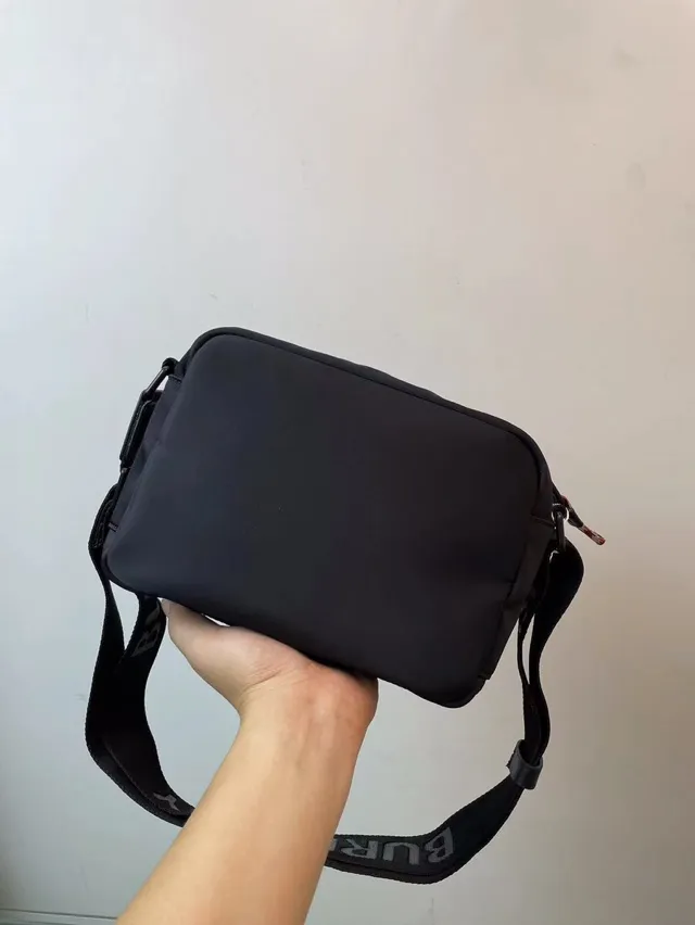 Classic Casual Shoulder Bag