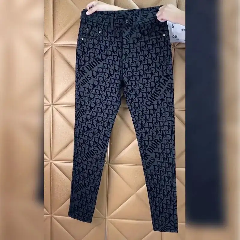Fashionable and versatile men's straight leg pants