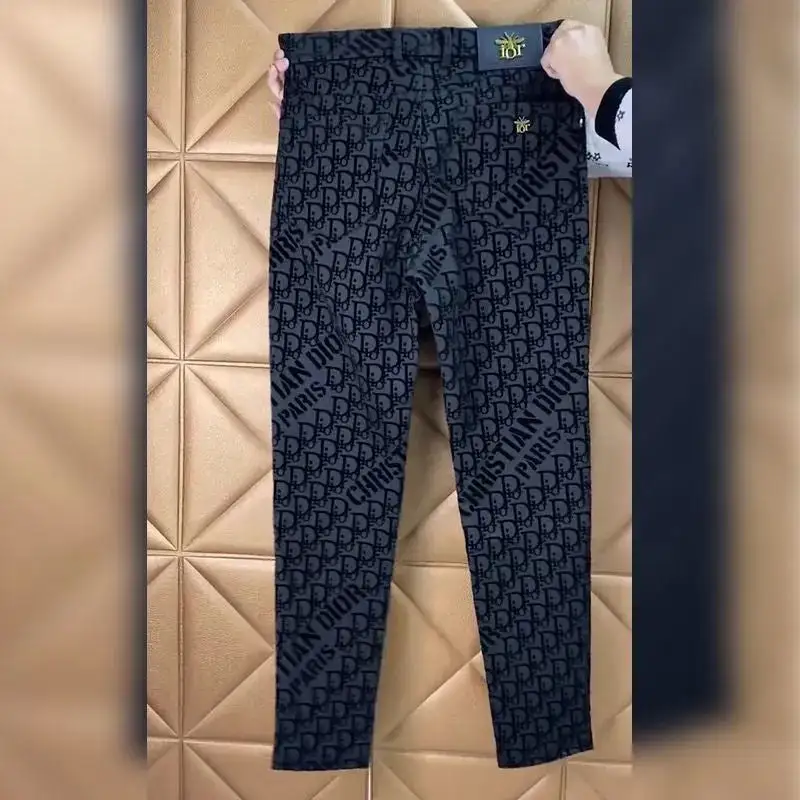 Fashionable and versatile men's straight leg pants