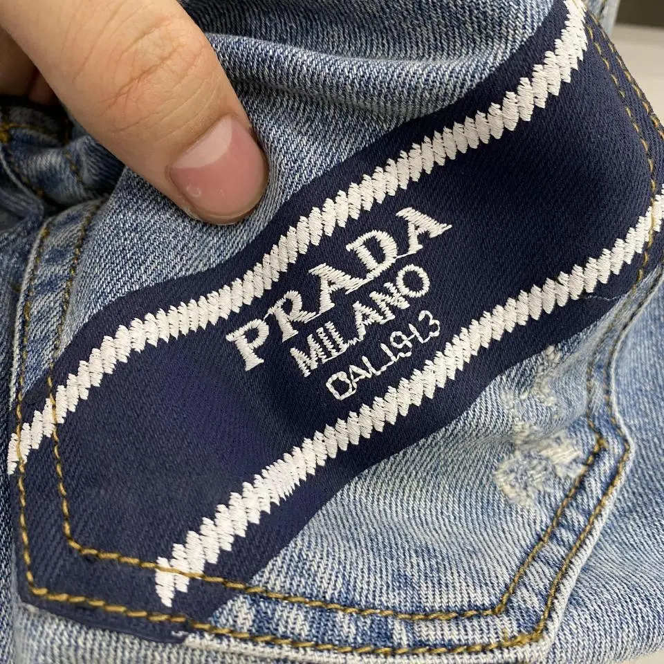 New Fashion Versatile Slim Fit Jeans