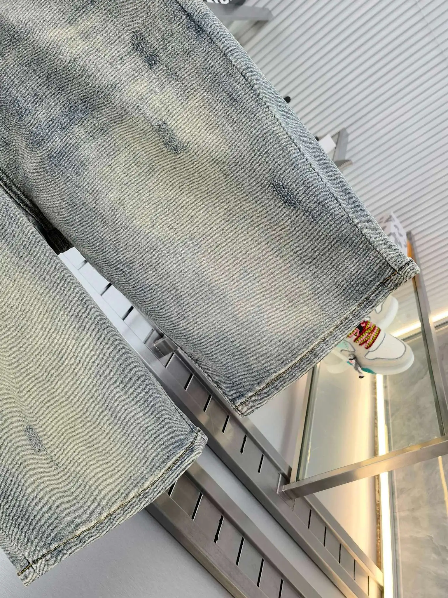 Straight denim shorts