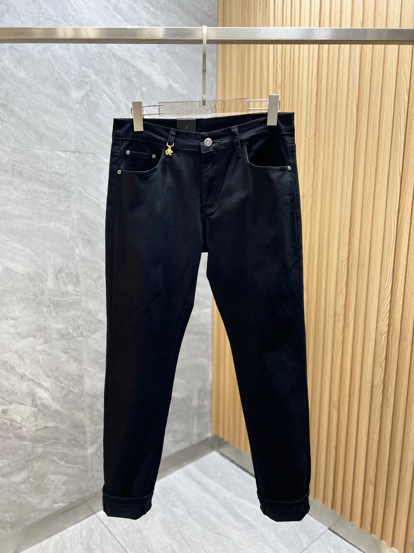 New men's slim fit versatile jeans