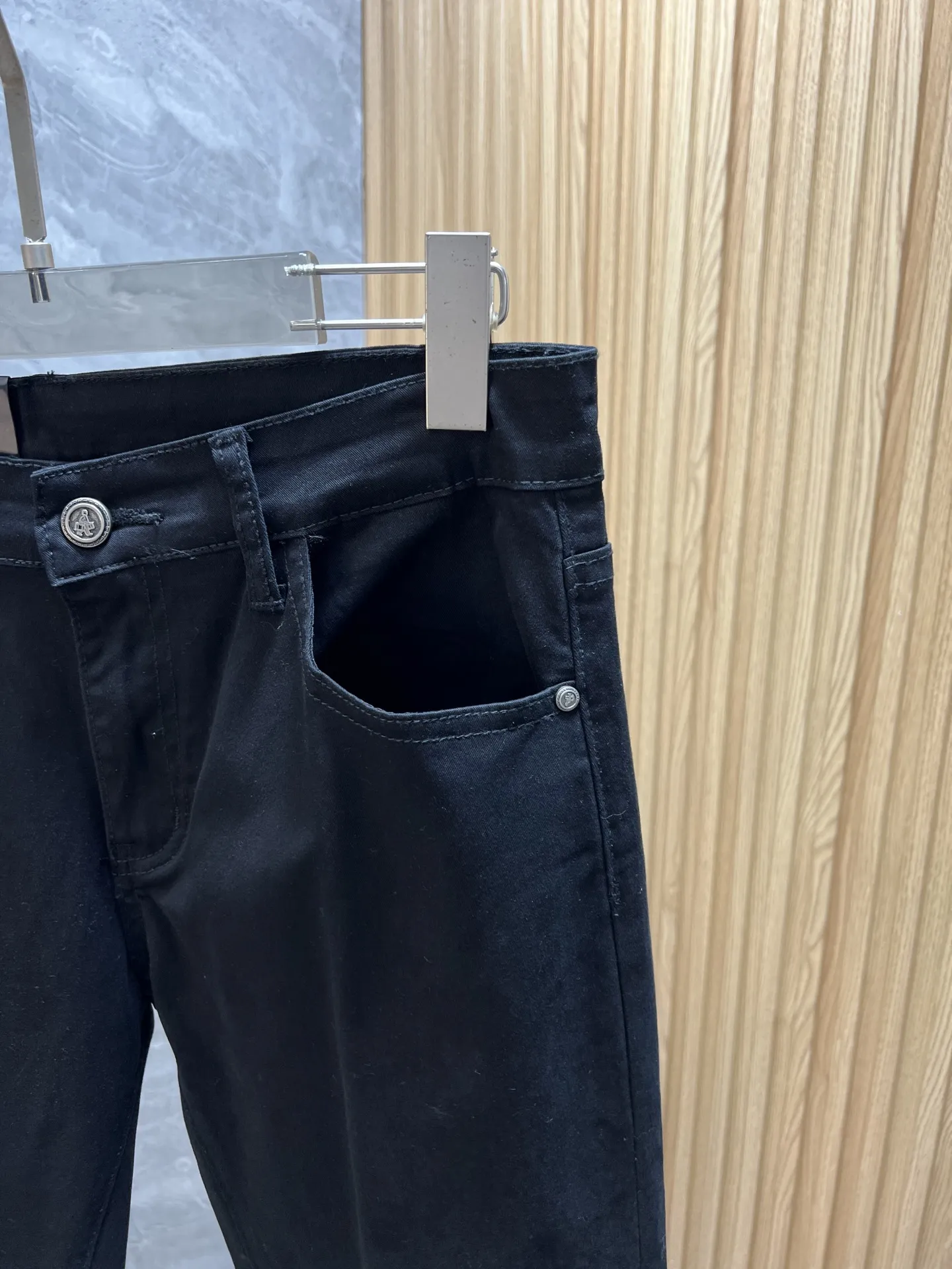 New men's slim fit versatile jeans