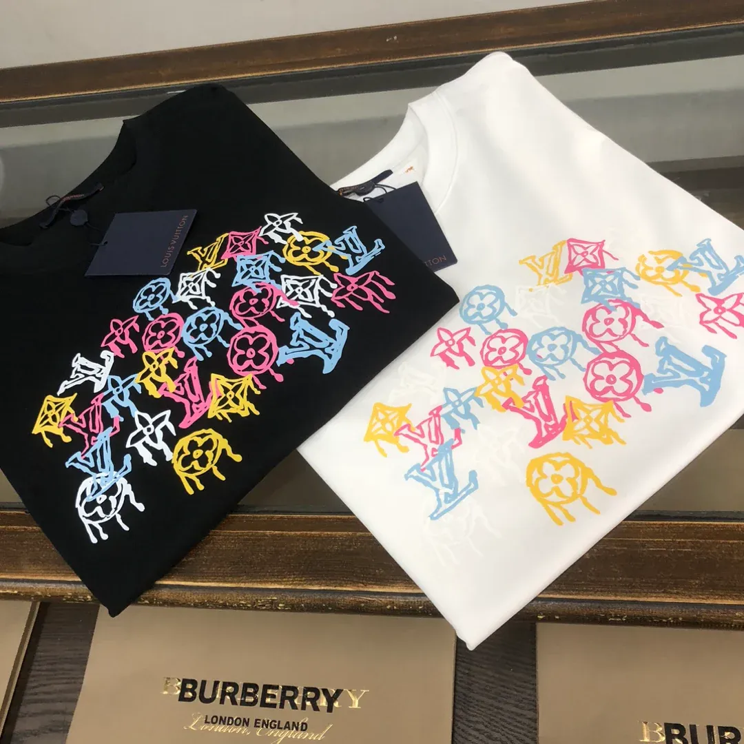 New round neck short sleeved t-shirt