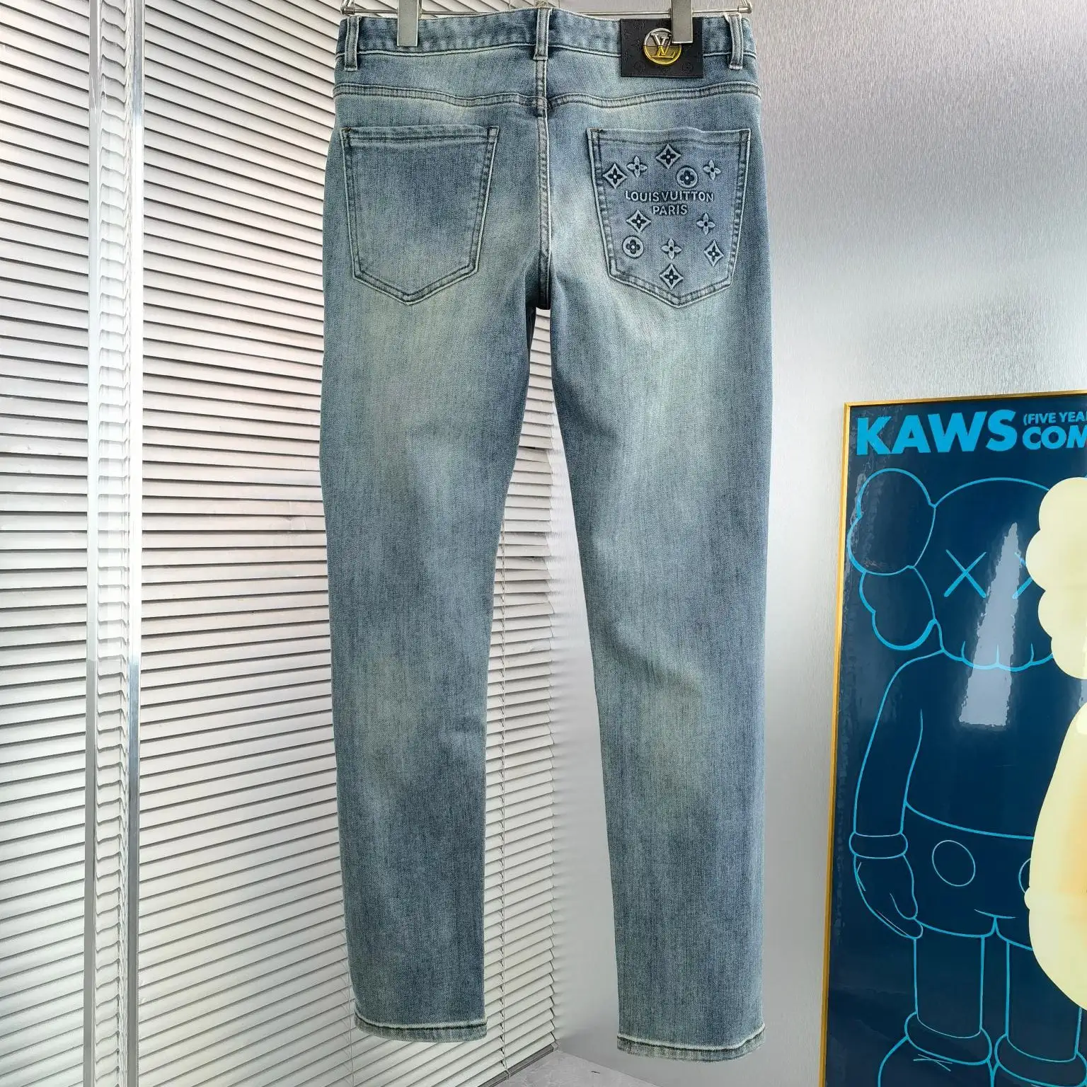 Men's versatile autumn and winter slim fit jeans