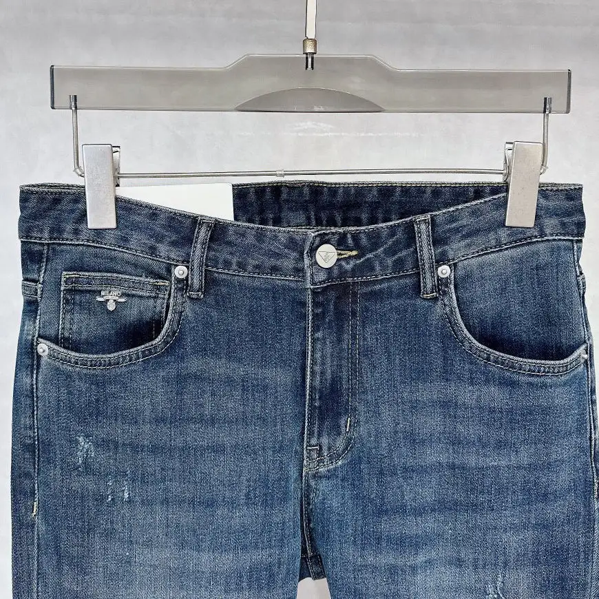 New men's slim fit versatile jeans