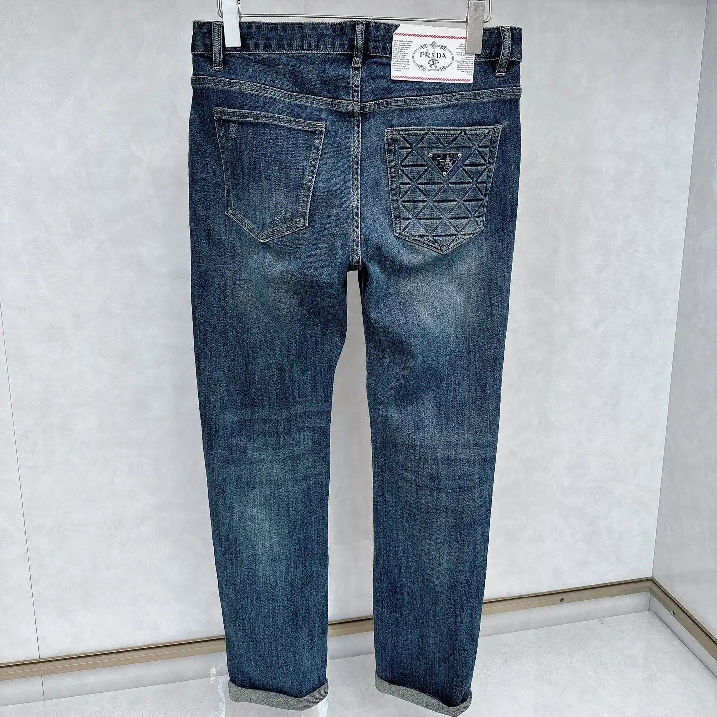 New men's slim fit versatile jeans