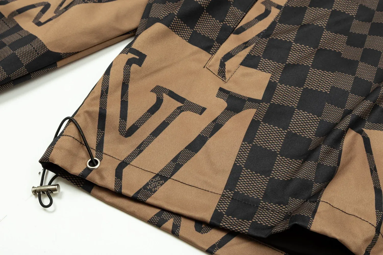 New versatile printed windproof jacket