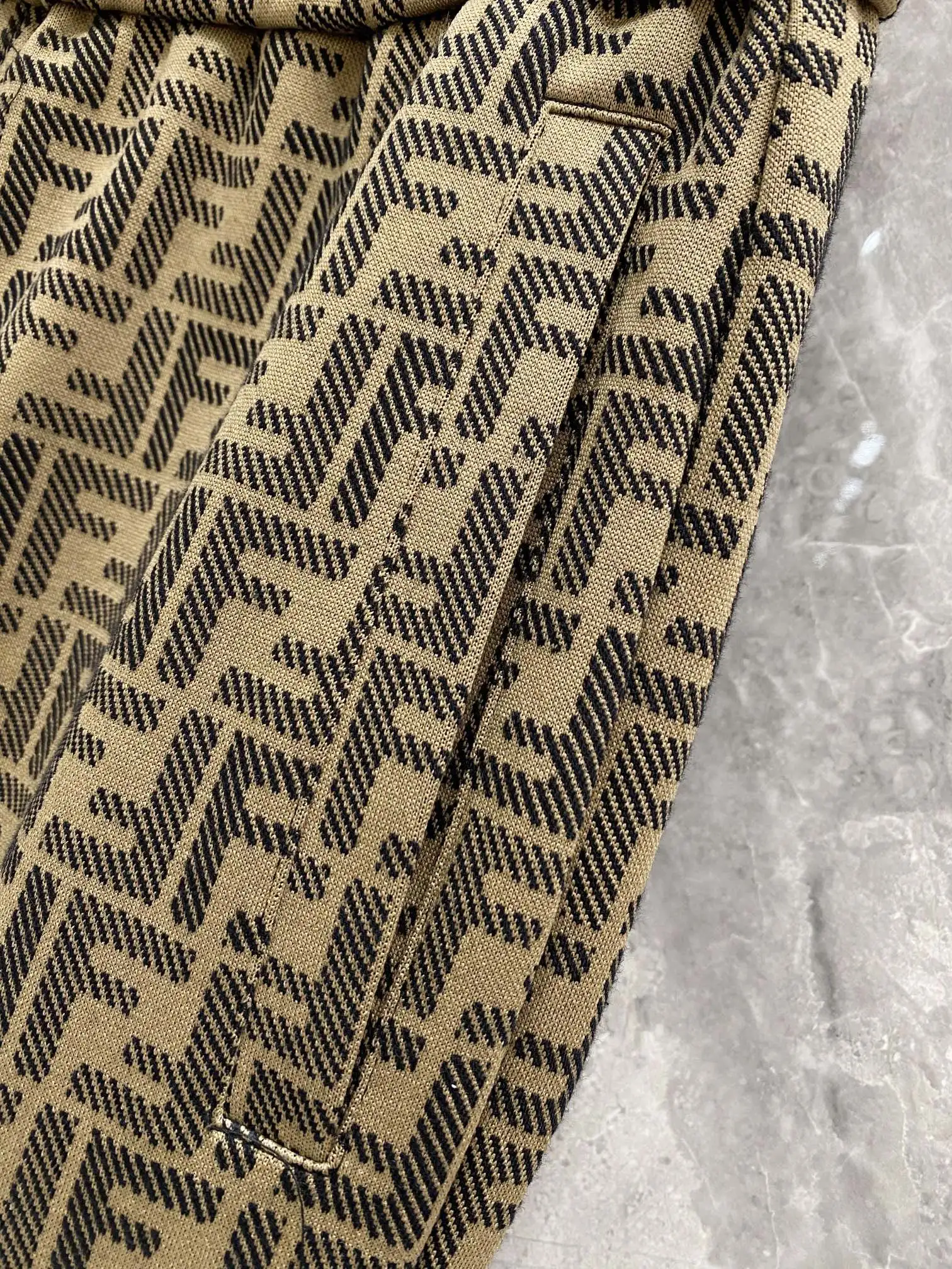 Early Autumn F Brand New Set