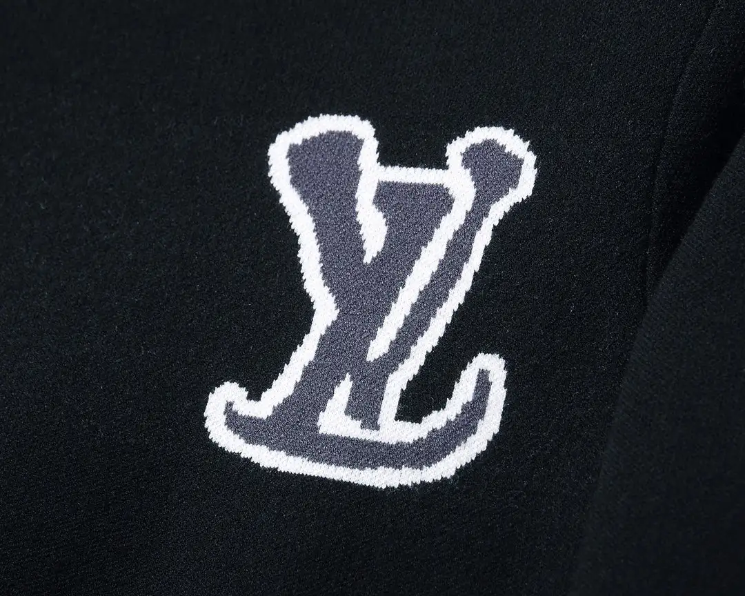 Men's casual sweater