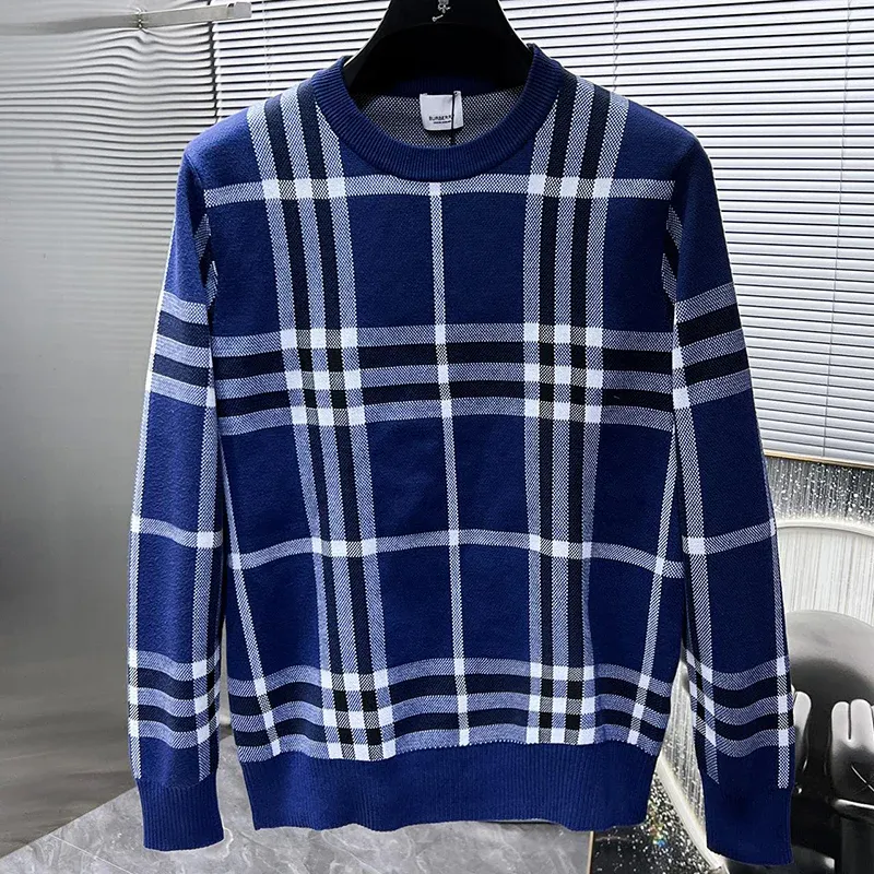 Men fashion knitted sweater