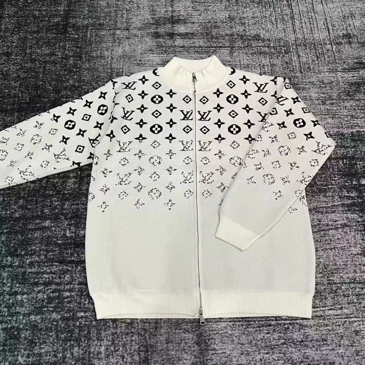 Autumn and winter slim fit white sweater casual stand collar pull-on knitted jacket PD0424101409