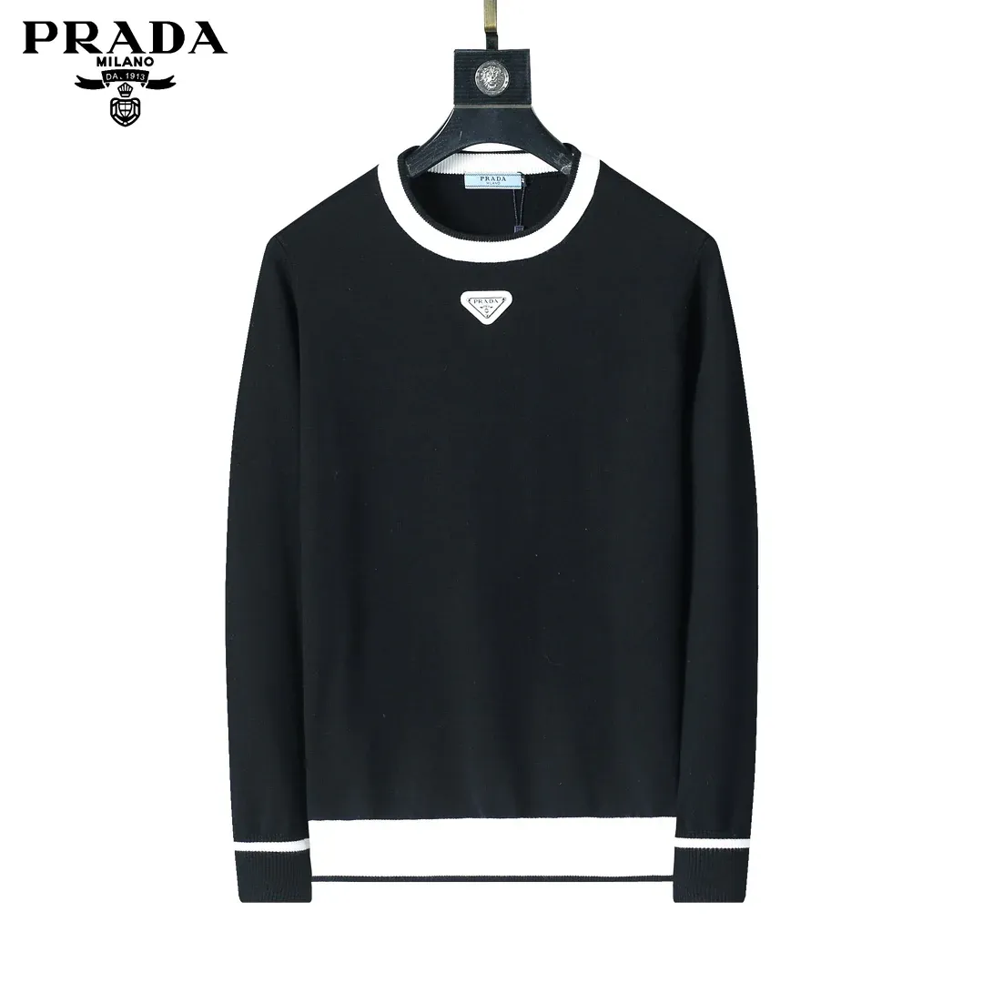 Handsome men's casual sweater