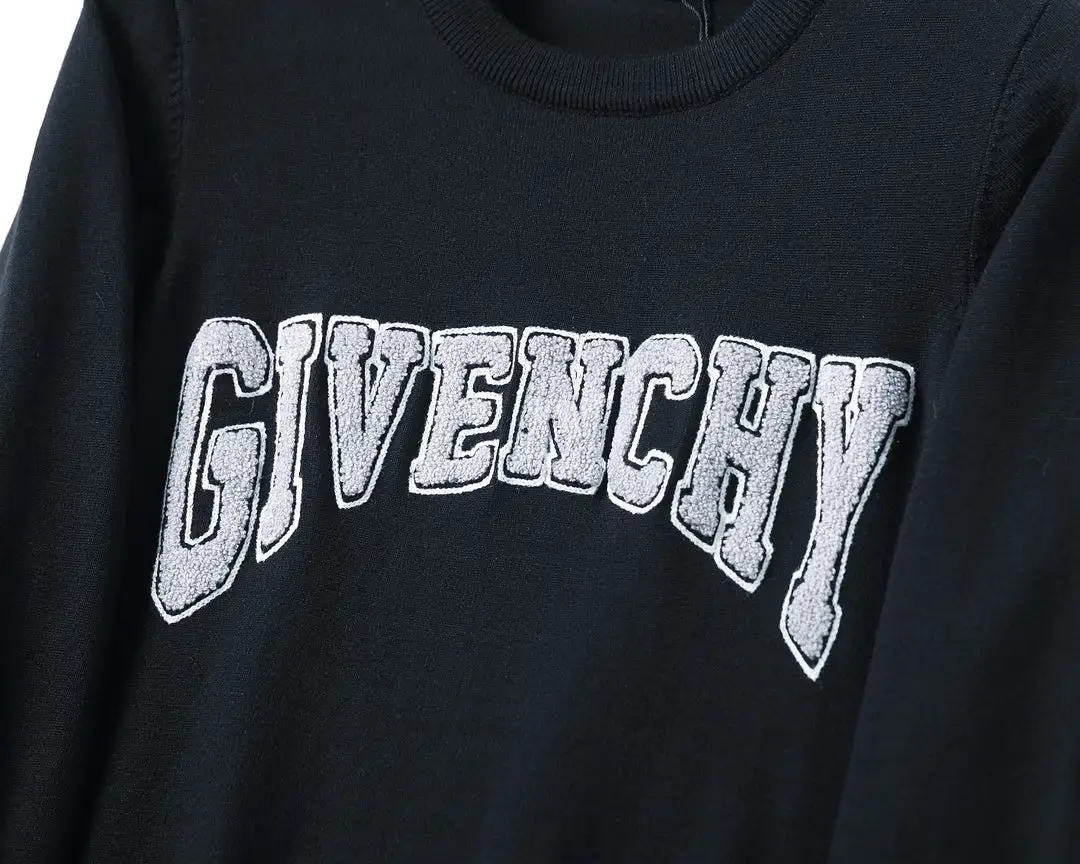 Men fashion knitted sweater