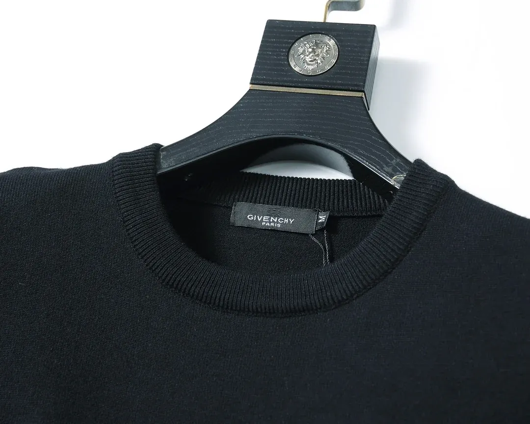 Men fashion knitted sweater