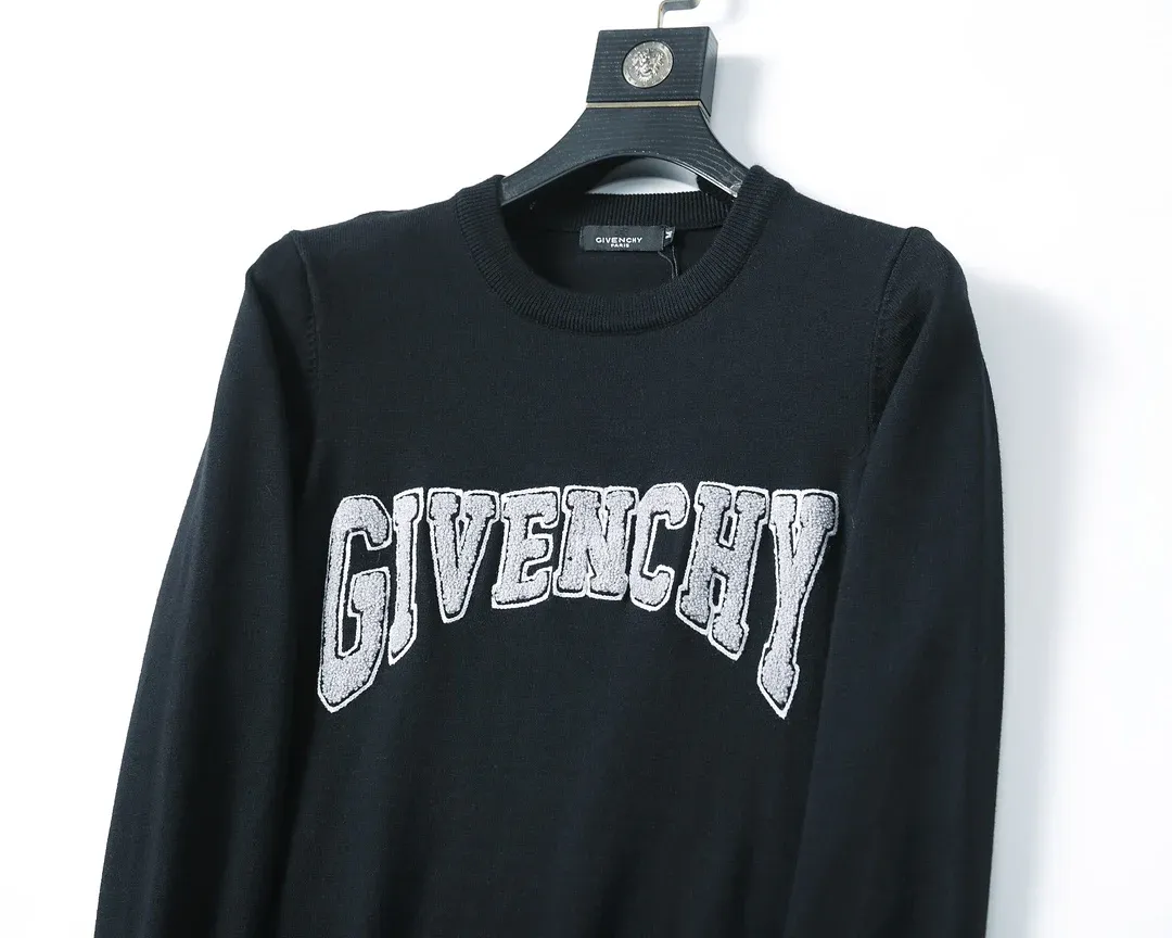 Men fashion knitted sweater