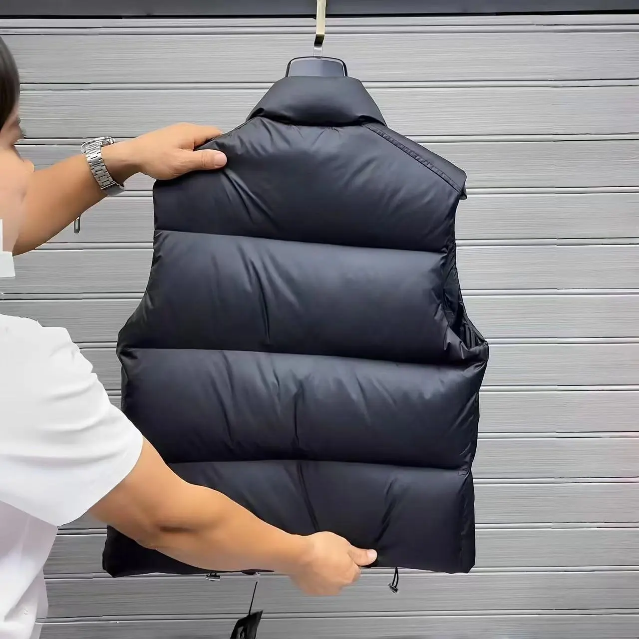 New Fashion Autumn And Winter Casual Vest for Men and Women PD0424101408