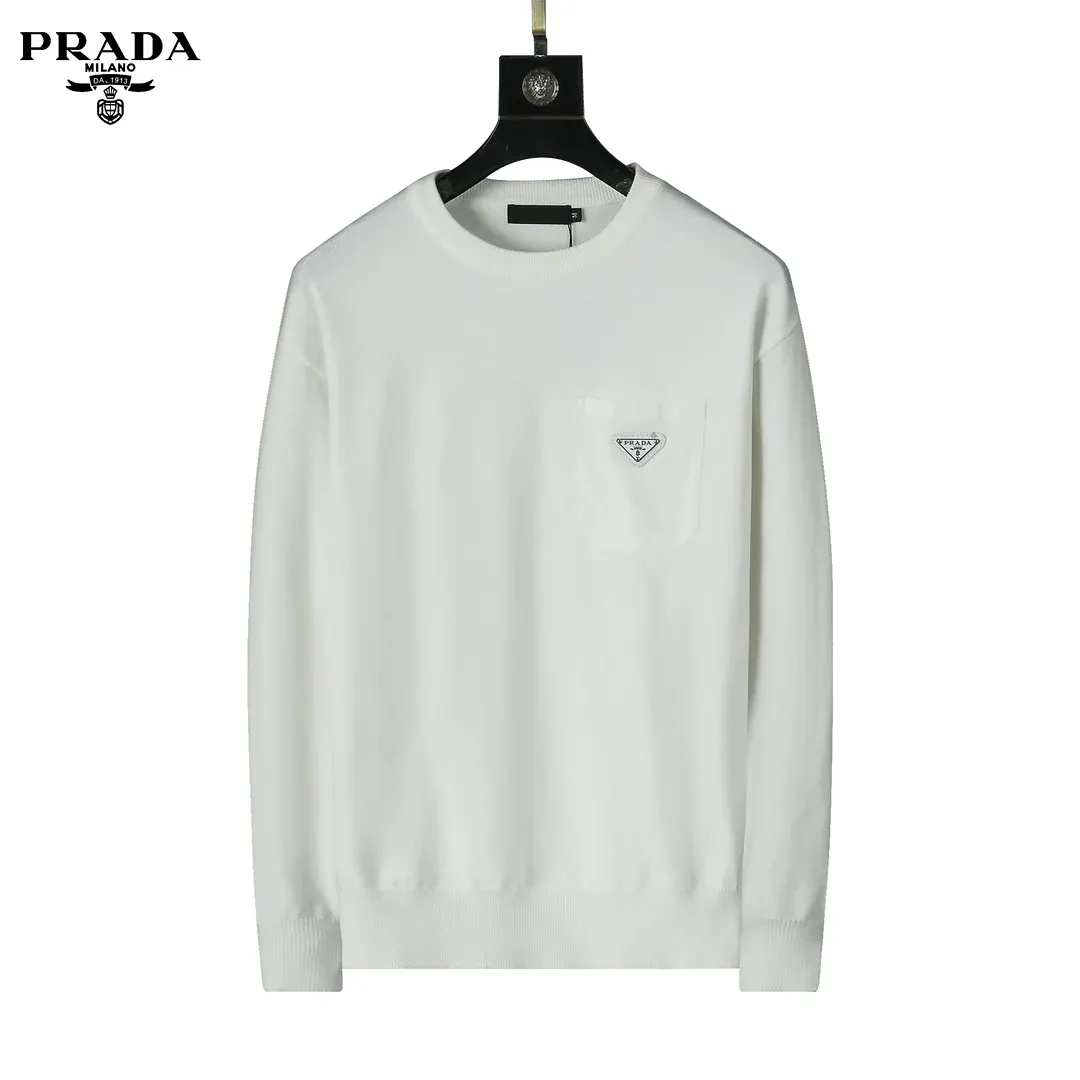 Handsome men's casual sweater