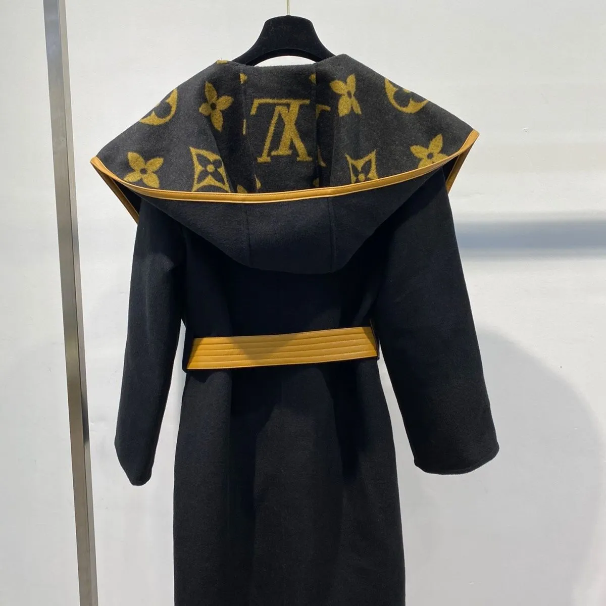 New autumn and winter woolen coat women's belt waist slimming hooded trench coat print coat women