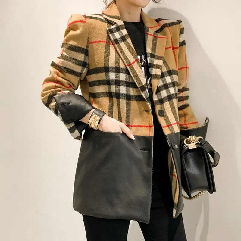 New Fashion Long Sleeved Plaid Woolen Jacket
