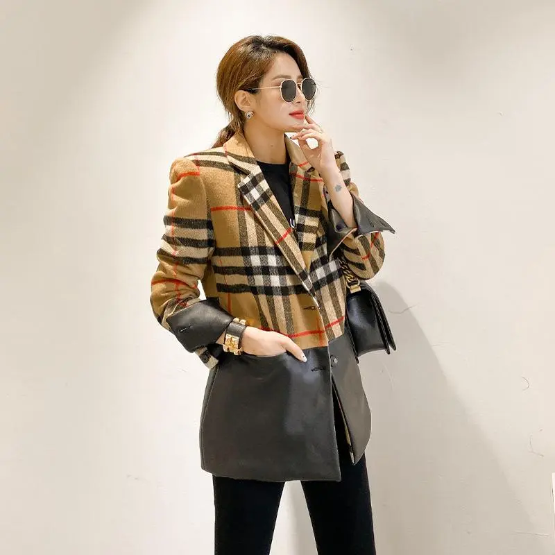 New Fashion Long Sleeved Plaid Woolen Jacket