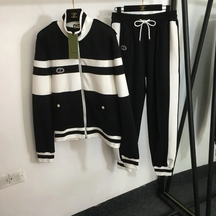 New fashion knitted casual cardigan hooded letter top knitted pencil pants two-piece suit